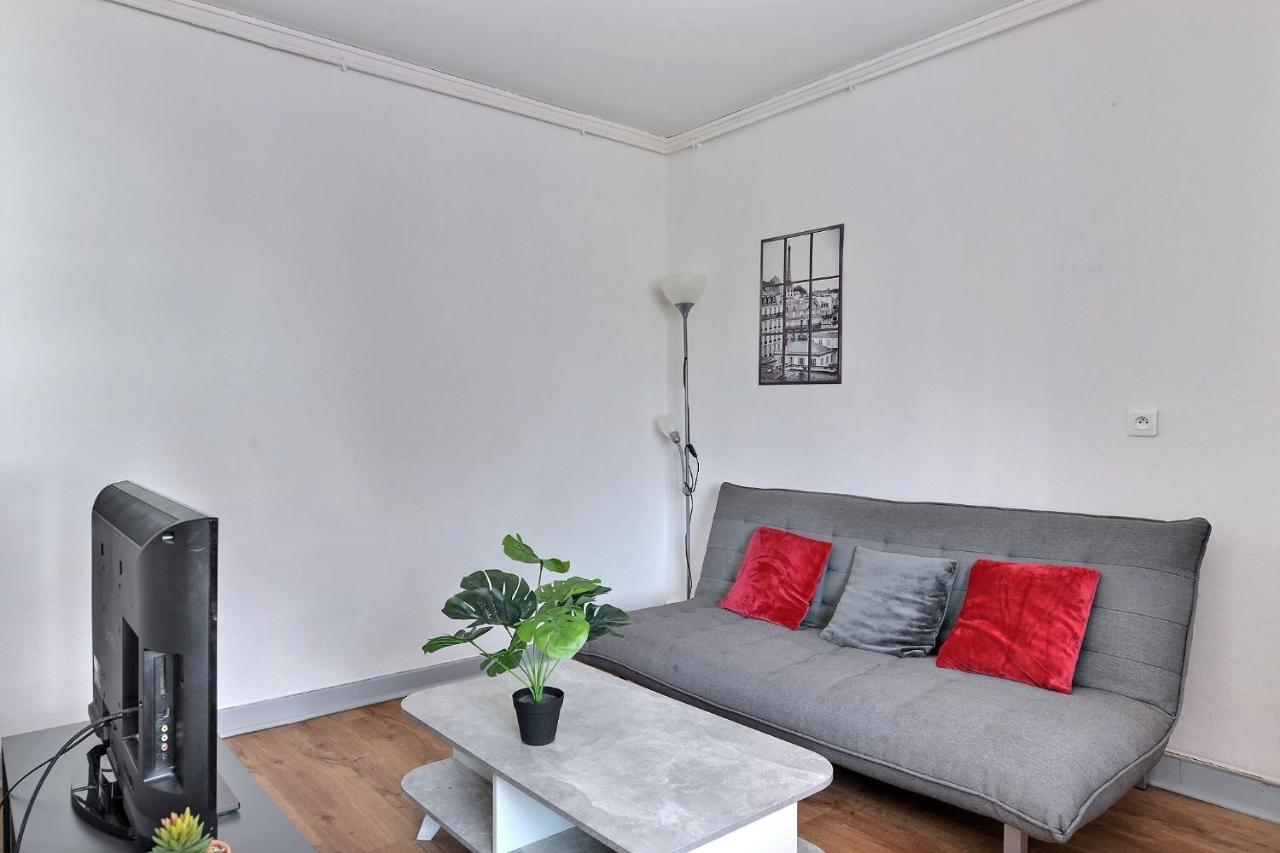 Appartement 2 Pieces Plein De Charmes - Caroline Valentigney Dış mekan fotoğraf